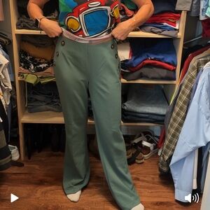 Classic Women's Sage Green Chinos